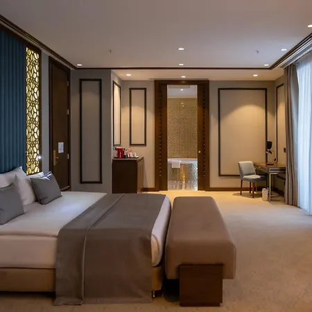 Отель Ramada Plaza & Трабзон