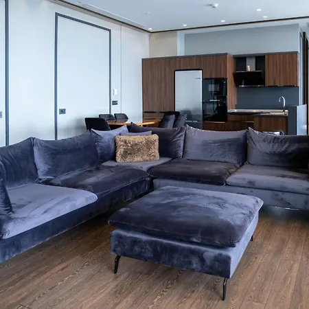 Отель Ramada Plaza &